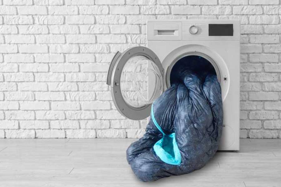 اهمیت شستن کیسه خواب