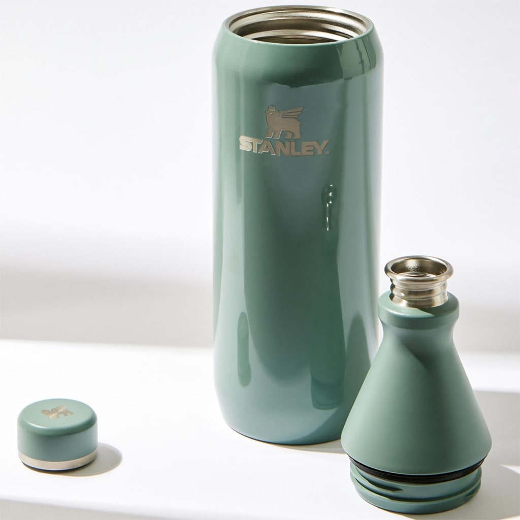 قمقمه استنلی ۰.۶ لیتری 