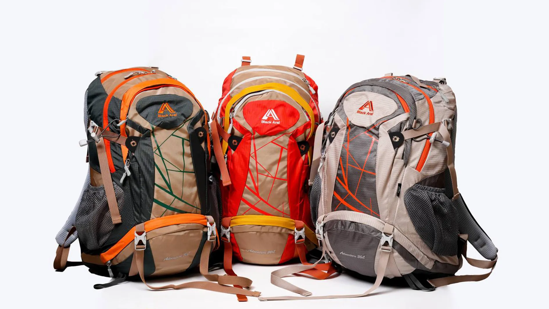 کوله‌ کوهنوردی 30 لیتری Black Aral